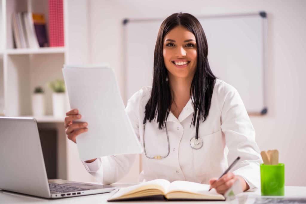 resident doctor pay